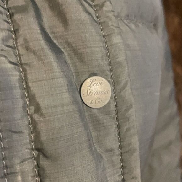 Levi insulated jacket - Picture 2 of 10